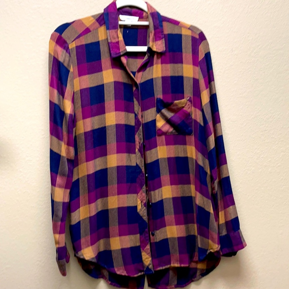 Beachlunchlounge long sleeve button down shirt.